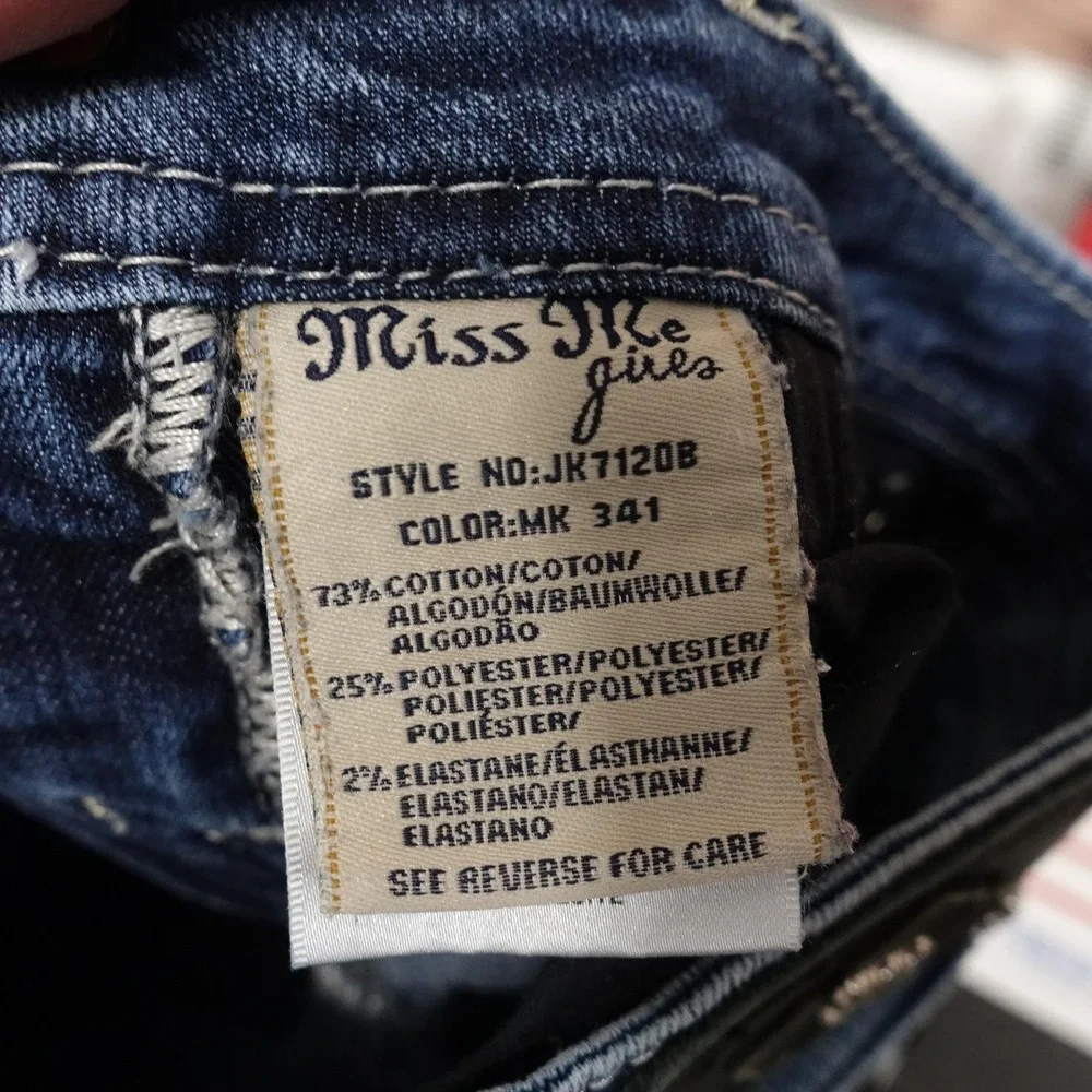 Miss Me Jeans Girls 10 Blue Bootcut Rhinestone Cross Back Pocket Stretch Denim